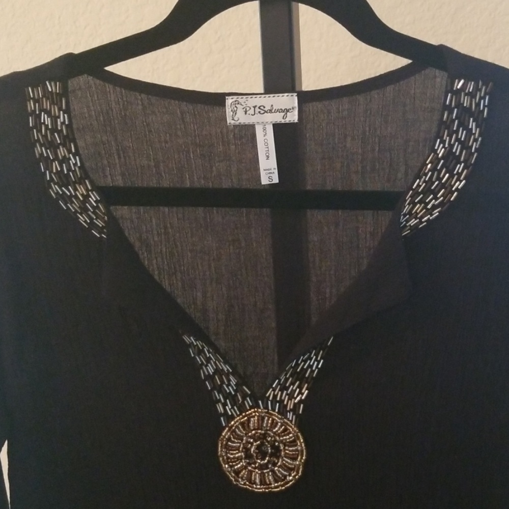 Top - Picture 2 of 6